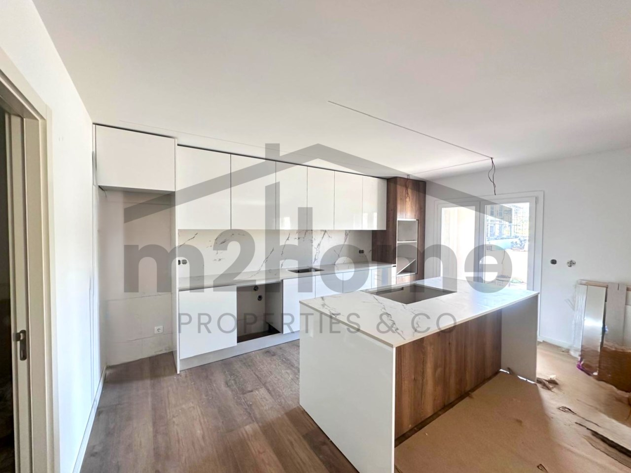 APARTAMENTO T3 EM CONDOMÍNIO FECHADO, COM GARAGEM - VILA NOVA POIARES