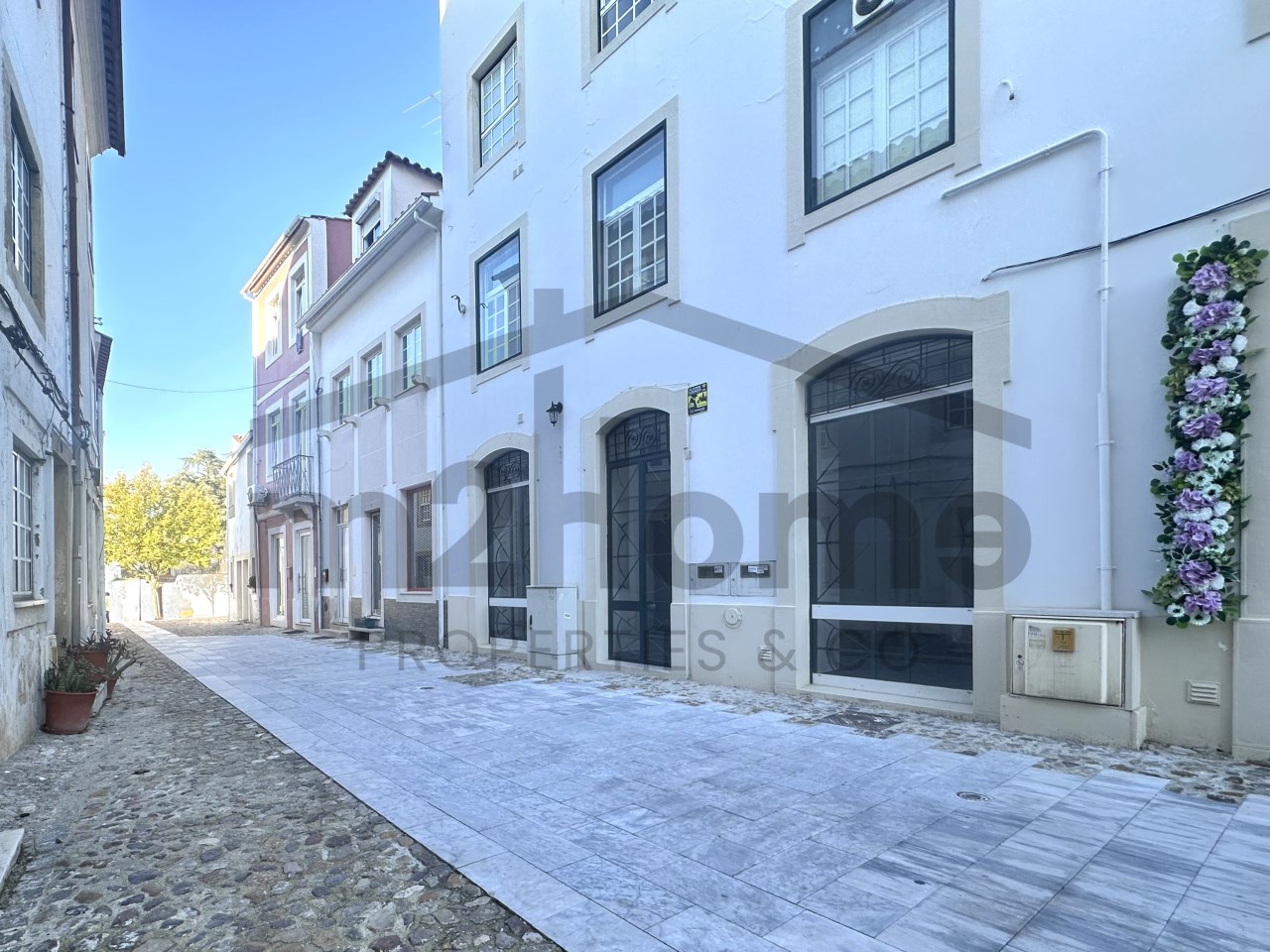 ESPAÇO COMERCIAL - ARRENDAMENTO