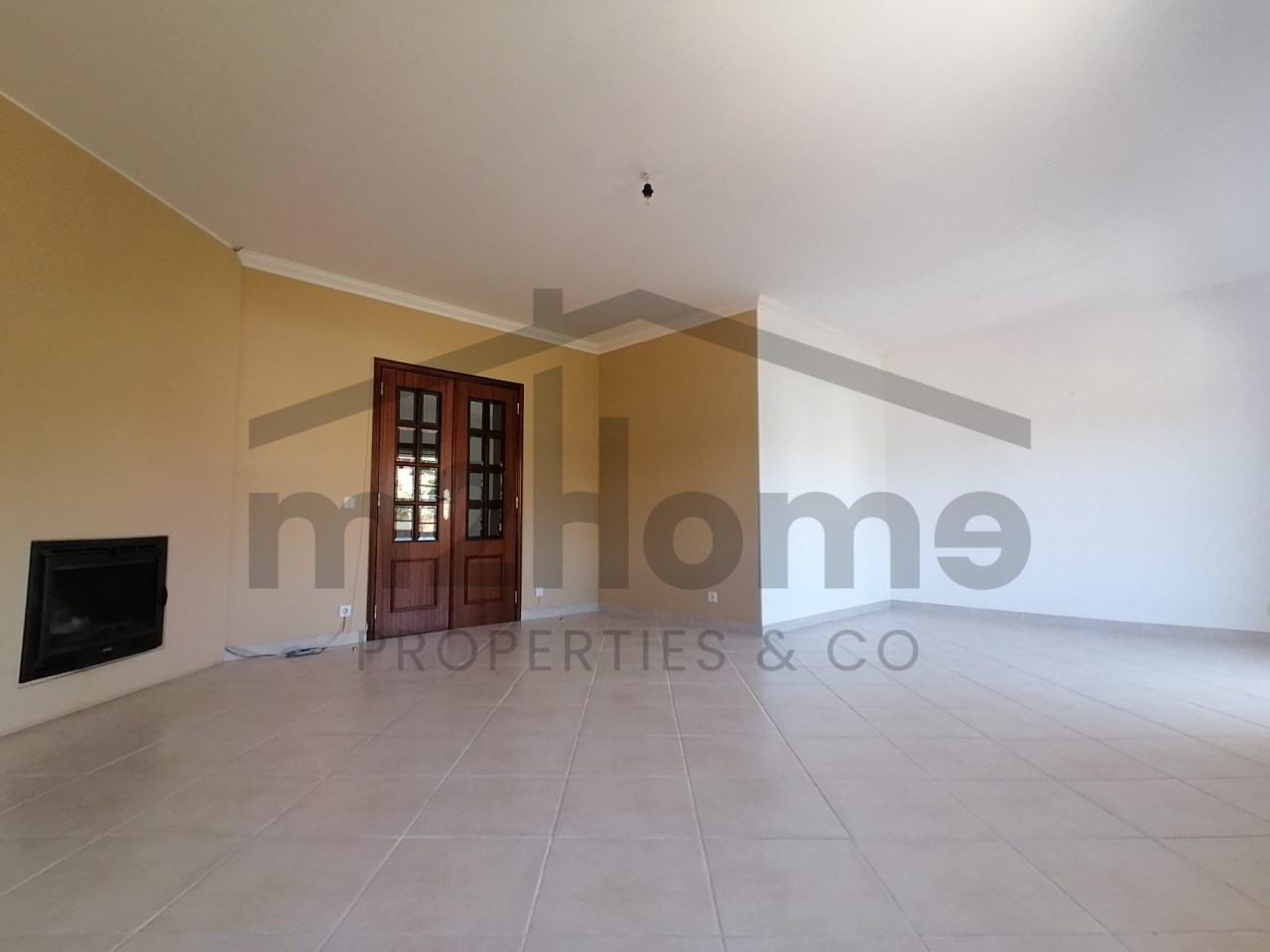 APARTAMENTO T3 - ARRENDAMENTO